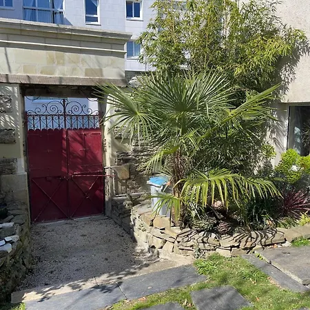 بيت ضيافة Maison Independante Cosy Avec Terrasse Privee - La Laiterie نانت