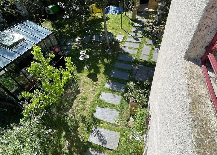 Maison Independante Cosy Avec Terrasse Privee - La Laiterie Gasthuis 3*