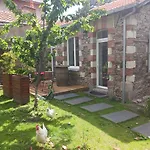 Maison Independante Cosy Avec Terrasse Privee - La Laiterie 게스트하우스 3*